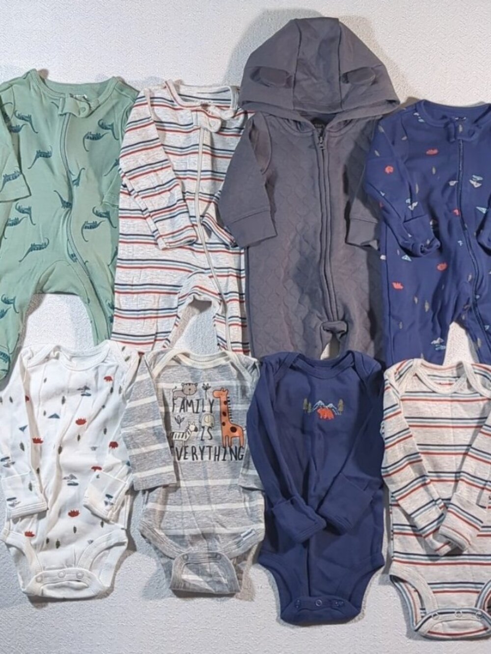 Baby Boy Lot of 8: Sleep and Play Pajamas/Romper/Bodysuits - Size 3M